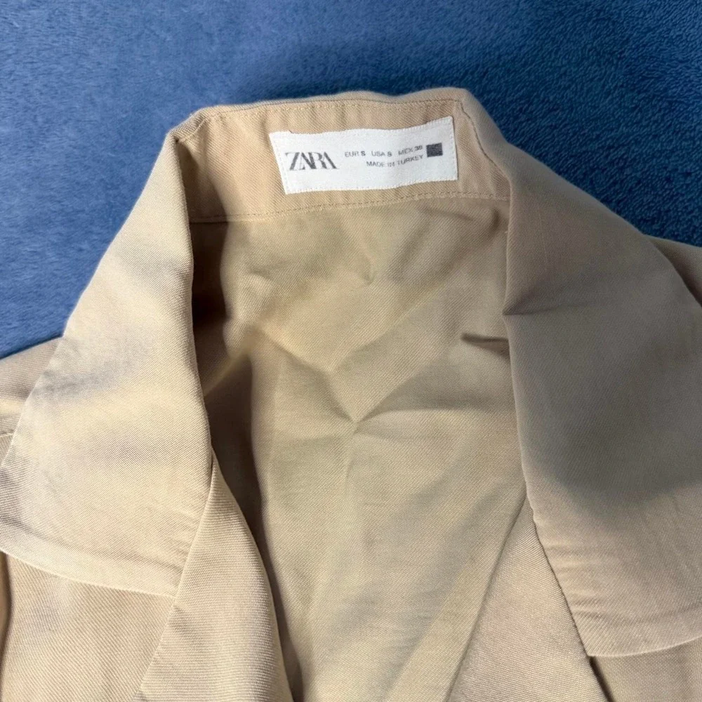 Zara tan button-up shirt